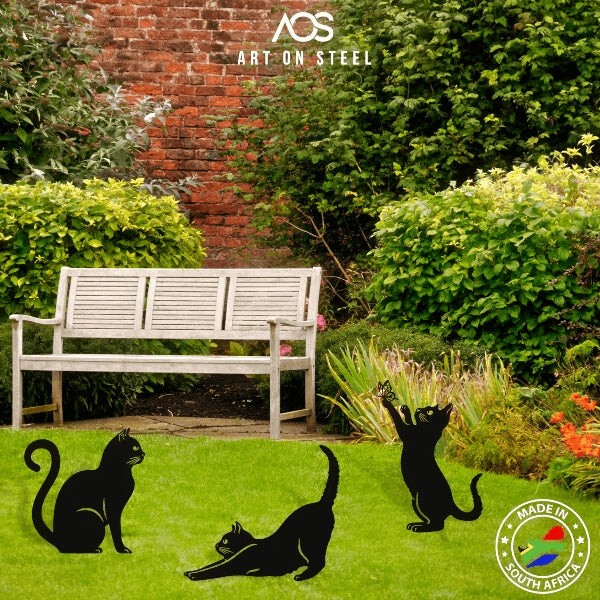 3-Fancy-cats-garden-decor-SQ3