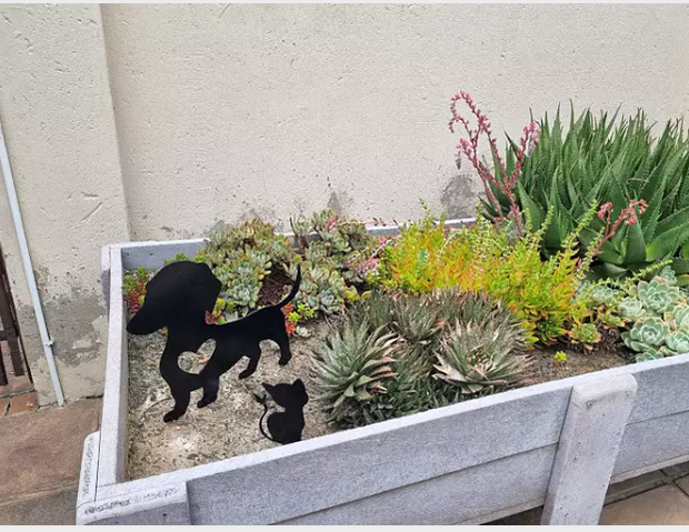 Dachshund | Garden Decor