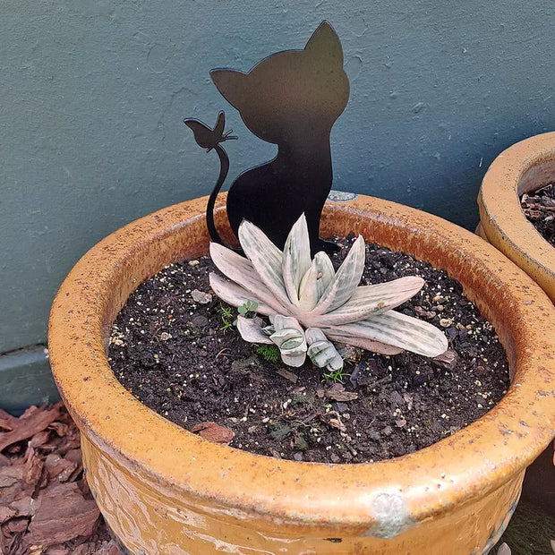 Jinx the Kitten | Garden Decor